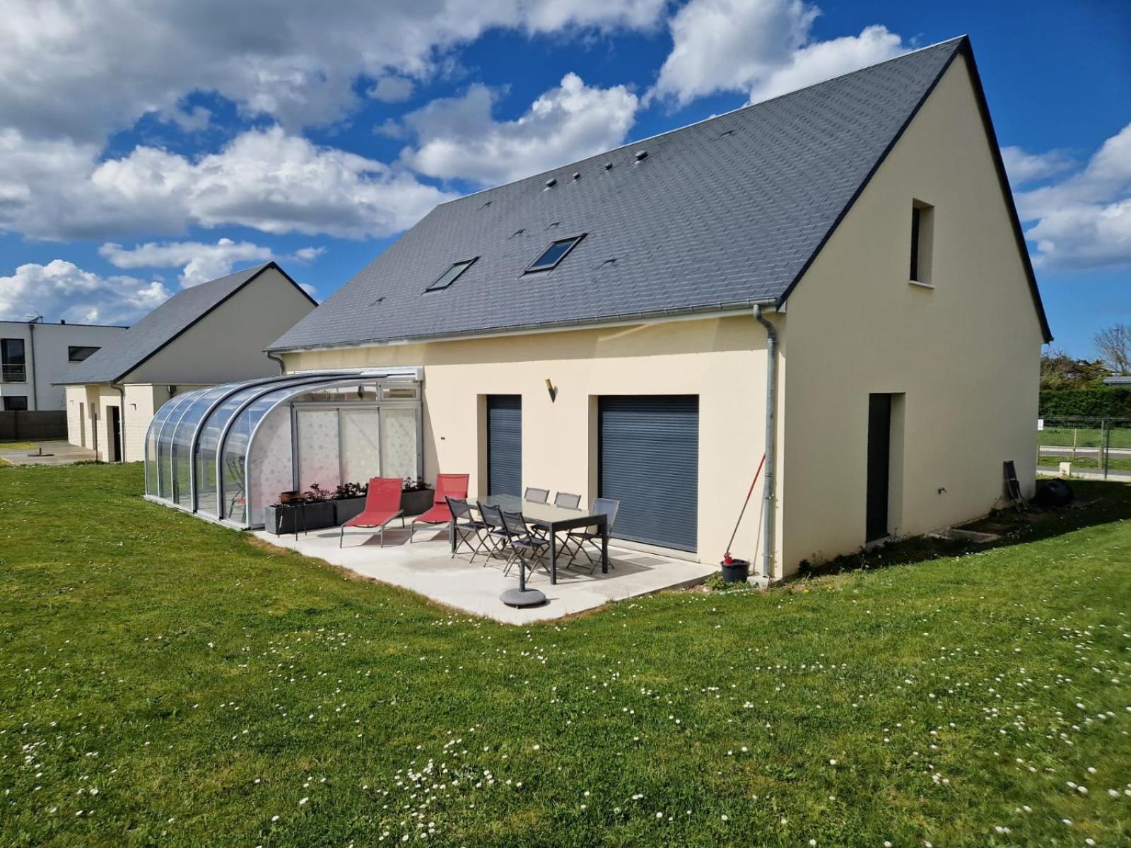 Sherman & Willy Jeep - 2 Maisons De Vacances, 4Min A Pied De La Plage - Parking Prive - Wifi Gratuit - Terrasse - Calme Saint-Come-de-Fresne Exterior photo