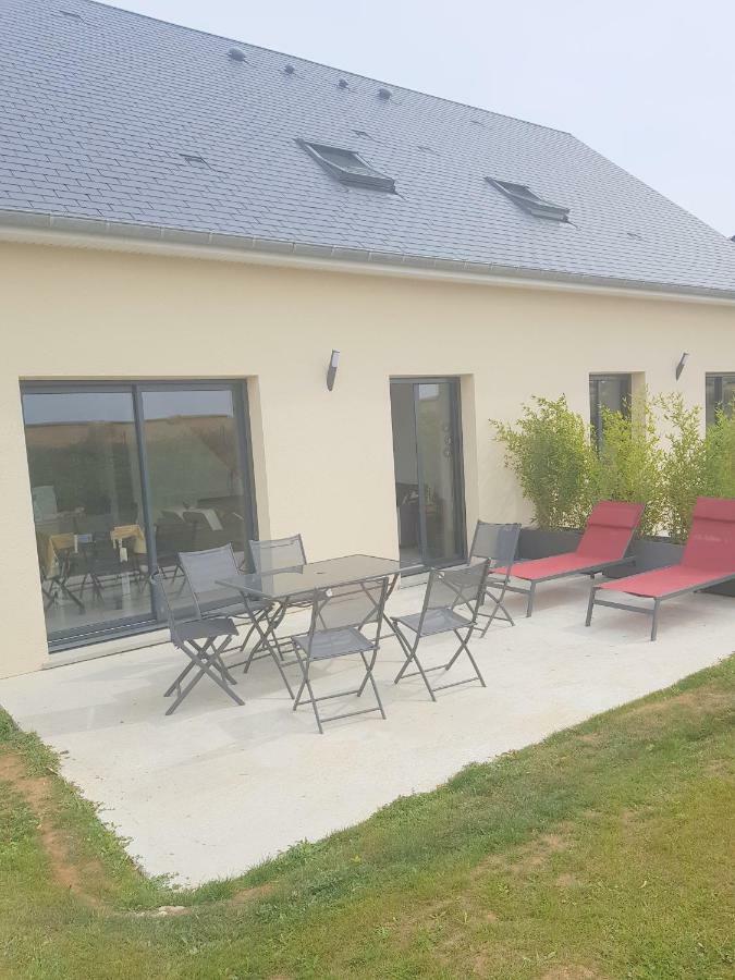 Sherman & Willy Jeep - 2 Maisons De Vacances, 4Min A Pied De La Plage - Parking Prive - Wifi Gratuit - Terrasse - Calme Saint-Come-de-Fresne Exterior photo