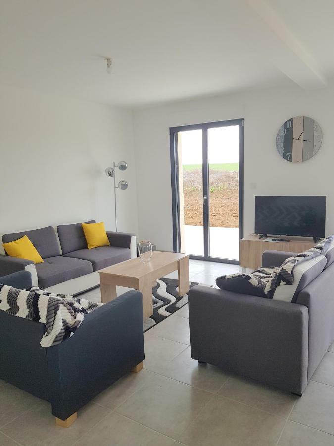 Sherman & Willy Jeep - 2 Maisons De Vacances, 4Min A Pied De La Plage - Parking Prive - Wifi Gratuit - Terrasse - Calme Saint-Come-de-Fresne Exterior photo